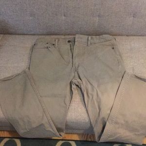 Levi 513 36-32 slim straight stretch